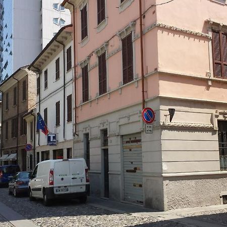 Hotel Astor Piacenza Exterior foto