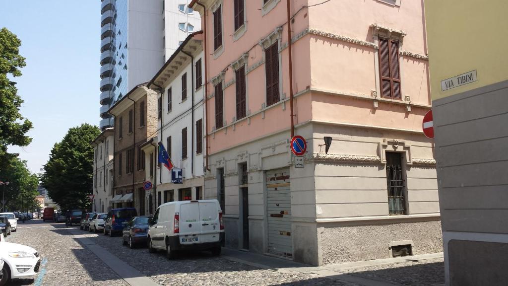 Hotel Astor Piacenza Exterior foto
